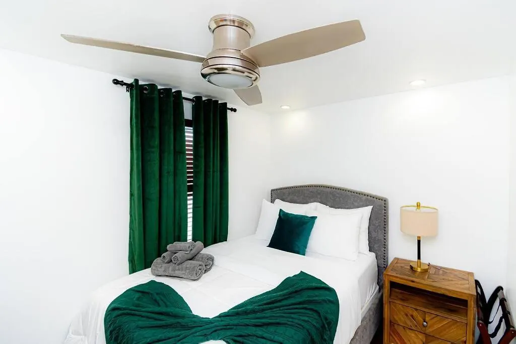Luxury 6Br Home In Brooklyn 뉴욕 아파트
