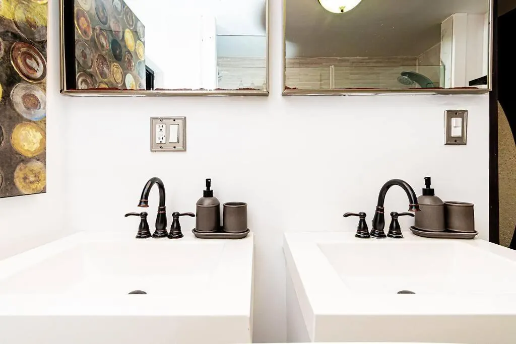 Luxury 6Br Home In Brooklyn 뉴욕 0*,  미국